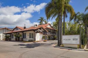 FOUND Hotels, Santa Barbara, Series by Marriott, Санта-Барбара
