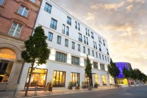 Select Hotel Berlin The Wall, Берлин