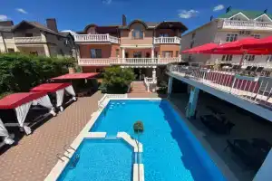 Lubomir Guest House