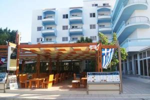 Hotel Osiris, Лалисос
