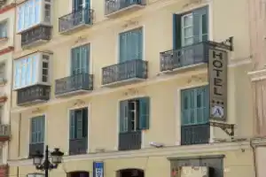 Atarazanas Málaga Boutique Hotel, Малага
