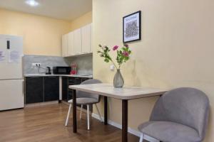 Yevro 2 Komnatnaya Krasnokazachyya 76 2 24 Irkutsk Aeroport Kak Doma Flat, Иркутск