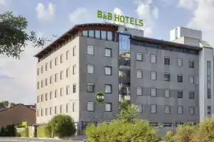 b&b Hotel Milano La Spezia, Милан