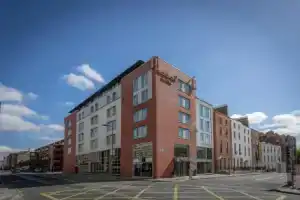 Maldron Hotel Parnell Square, Дублин