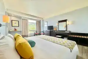 Phuket Merlin Hotel - Sha Plus, Пхукет Таун