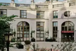 Отель «Mercure Paris Gobelins Place d'Italie», Париж