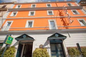 Hotel «Laurentia», Рим