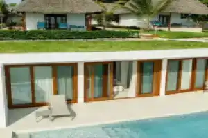 Karafuu Beach Resort & Spa, Пингуэ