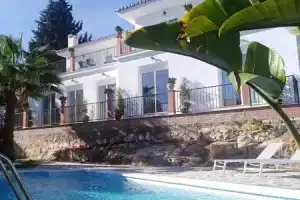 Отель «Boutique X Pueblo, Benalmádena», Бенальмадена