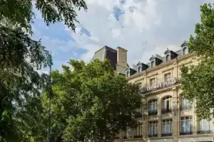 Crowne Plaza Paris République, an IHG Hotel, Париж