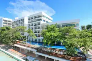 Cosy Beach Hotel - Sha Extra Plus, Паттайя