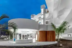Royal Hideaway Corales Beach - Adults Only, by Barceló Hotel Group, Адехе