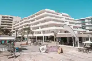 Aparthotel Puerto Azul, Марбелья