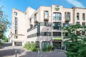 Отель «ibis Rouen Centre Rive Gauche St Sever», Руан