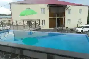 Hotel Kavkazioni	, Болниси