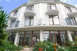 Гостиница «Риека», Орджоникидзе