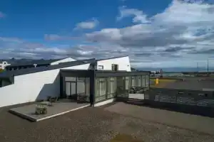Hotel «Edda Höfn», Хофн
