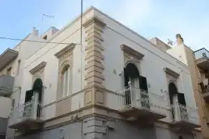 Dimora Girolamo charming rooms, Полиньяно-а-Маре