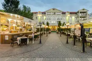 Hotel «Aurum», Хайдусобосло