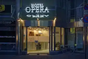 Opera Hotel Köln, Кёльн