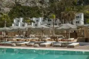 Maya Beach Resort, Масса Лубрензе