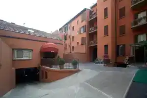 Astor Hotel, Болонья