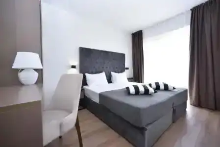 Deluxe 110 in Budva - 0