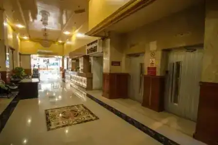 Central Paris, Baniyas Square - 9