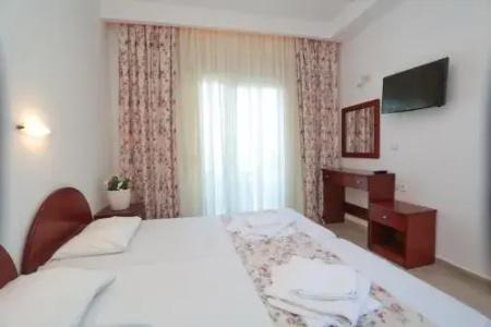 Dionisos Resort - 2