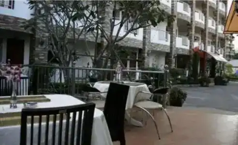 Selina Place - 25