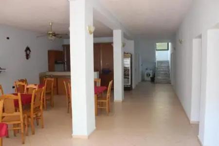 Haka Guesthouse - 9