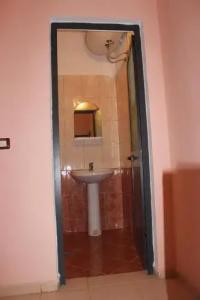 Haka Guesthouse - 8