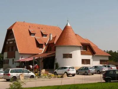 Kádárta Vendéglő Panzió - 4