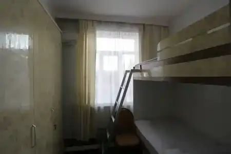 Sakura Inn - 4