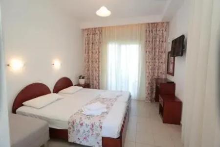 Dionisos Resort - 3