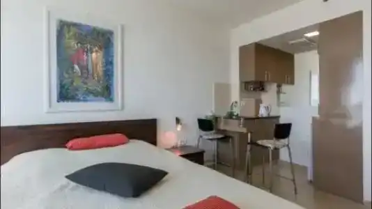 Netanya Sea View Aparthotel - 1