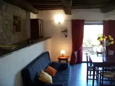 Appartamenti Valdipetrina B&B - 2