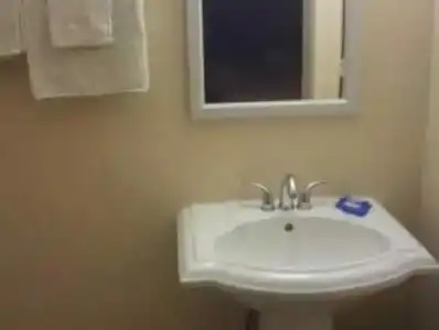 Delta Inn - 8