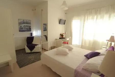 b&b Mare Di Augusta La Finestra Sul Porto - 1