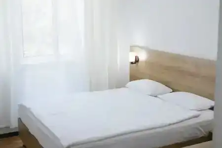 Sakura Inn - 1