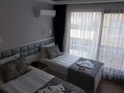 Harbour Otel - 1