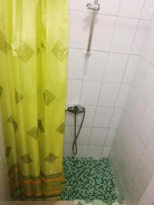 Local Hostel Irkutsk - 9