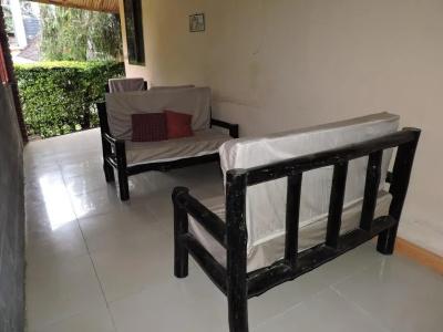 Leons Lodges - 4
