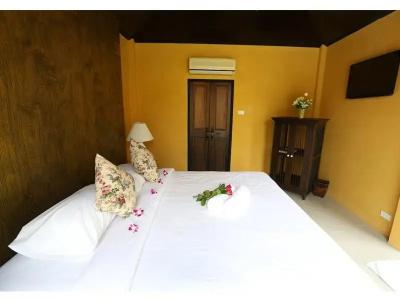 Ruen Pruksa Boutique - 0