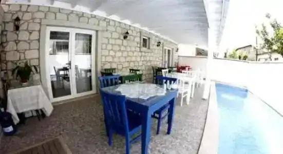 Zübeyde Hanım Alaçatı - 14