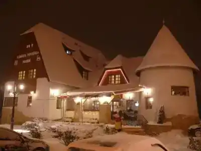 Kádárta Vendéglő Panzió - 0