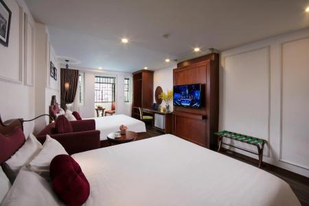 Vision Premier & Spa - 76