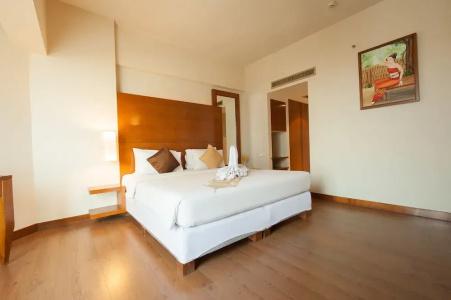 The Seasons Pattaya - Sha Plus Certified - 135