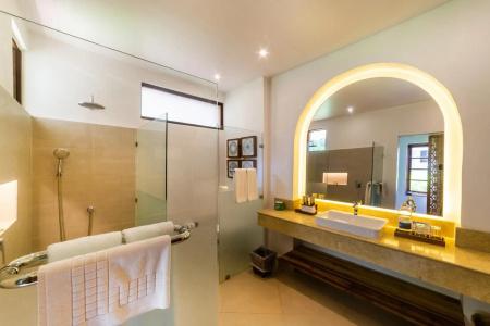 Bluebay Beach & Spa - 7