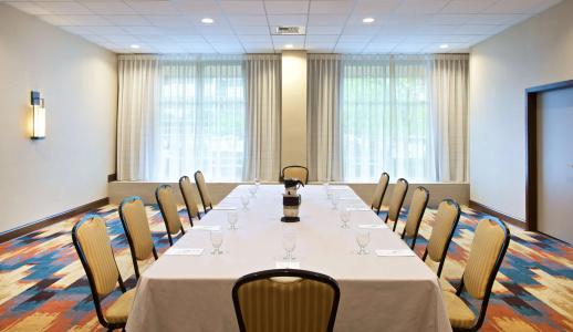 Embassy Suites by Hilton Seattle - 18